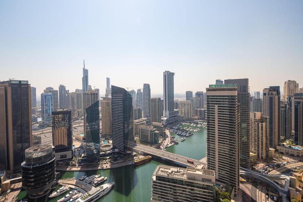 Frank Porter - Bay Central West 2, Dubaj