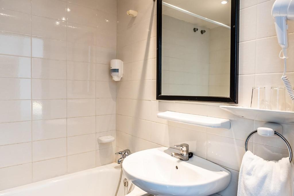 Ibiza Rocks Hotel - Adults Only — Hotel rooms in San Antonio, Balearic Islands