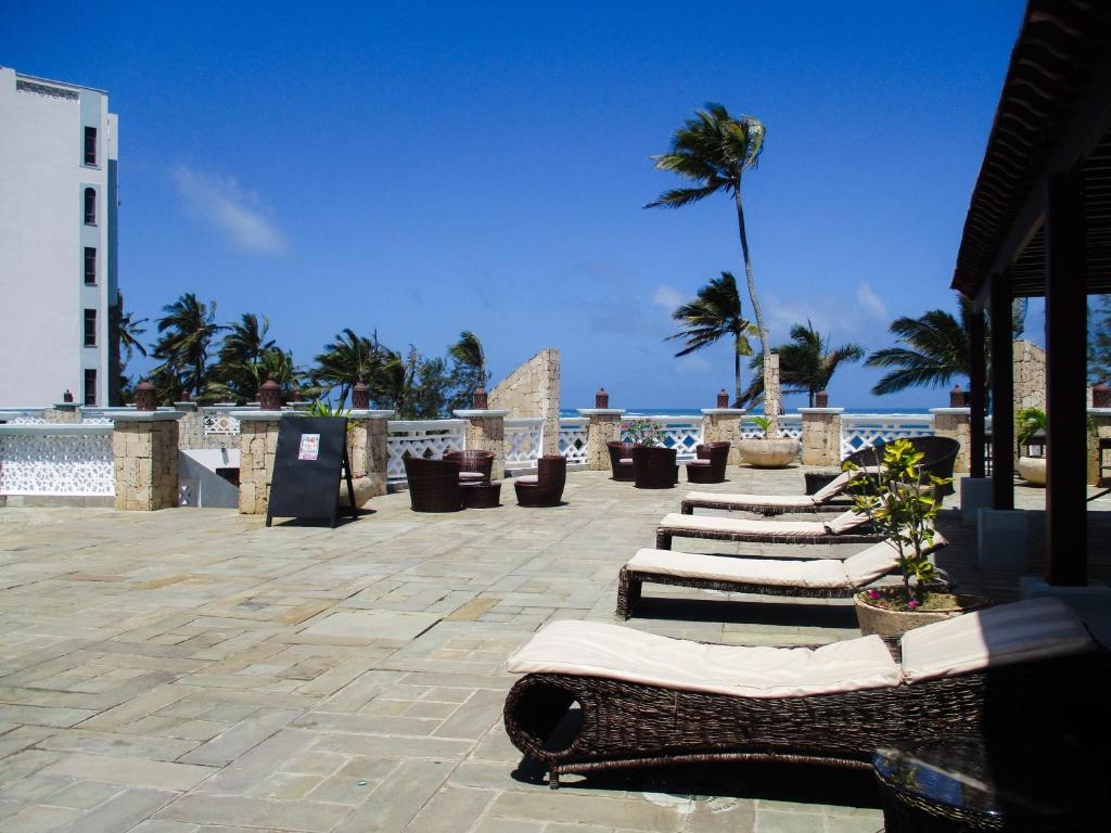 Swimming pool, The Royal Shaza Suites in Mombasa