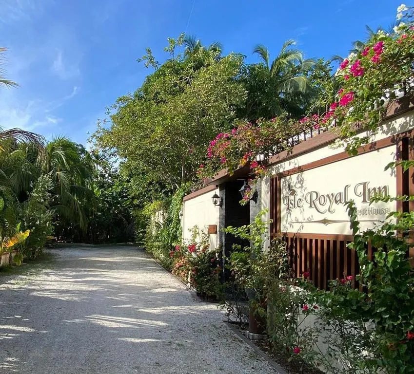 Isle Royal Inn, hotel in Fuvahmulah