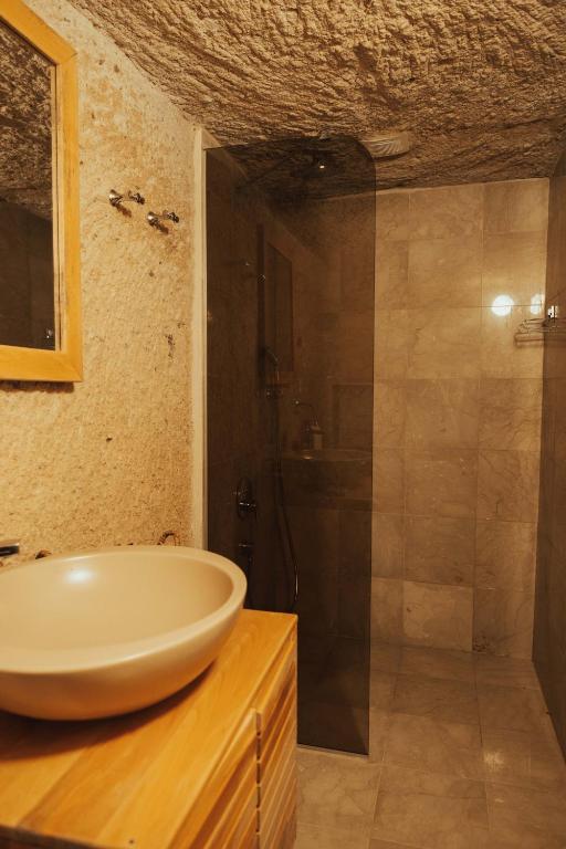 Juno Cappadocia Adults Only photo