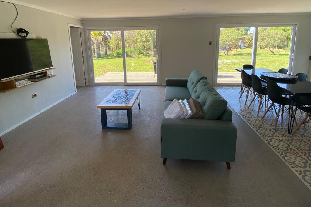 Moderna casa nueva en hermosa y soleada parcela - 4