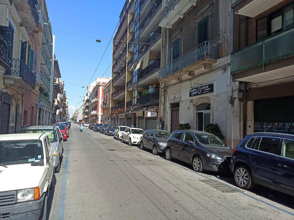 HOLIDAY HOUSE NEL CUORE DI BARI - 3