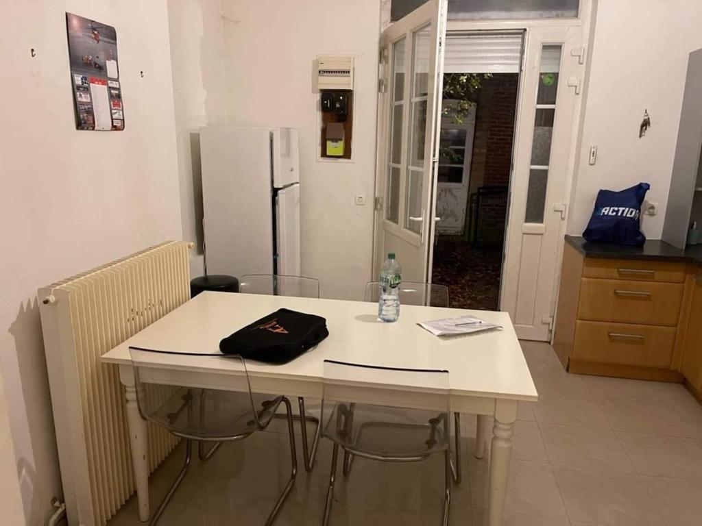 Guibert 17 F2 RDC avec petite terrasse