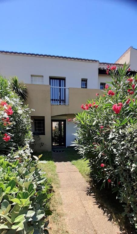 Cap d'Agde appart. 4/6 pers. avec jardin, piscine. - 3