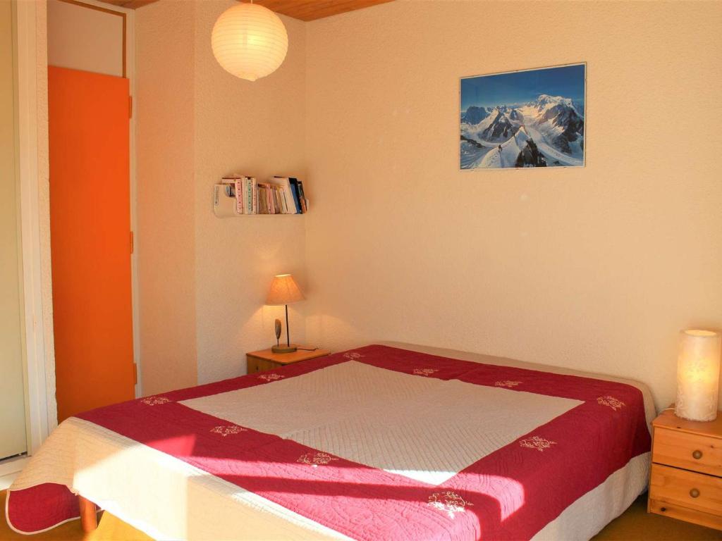 Appartement Vars, 3 pieces, 6 personnes - FR-1-330B-33 photo