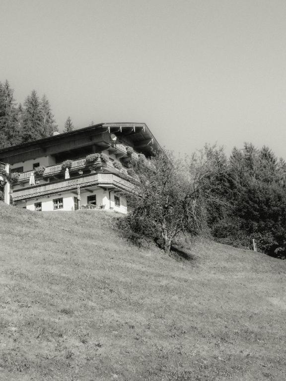 Schulhaus Tirol - 3