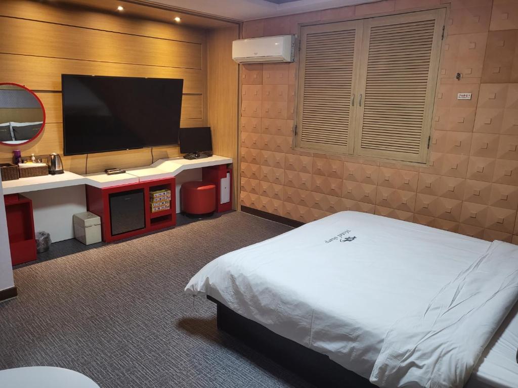 Sharp Hotel Jeonju photo