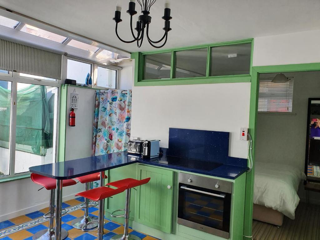 Sea Warrior Cottage photo