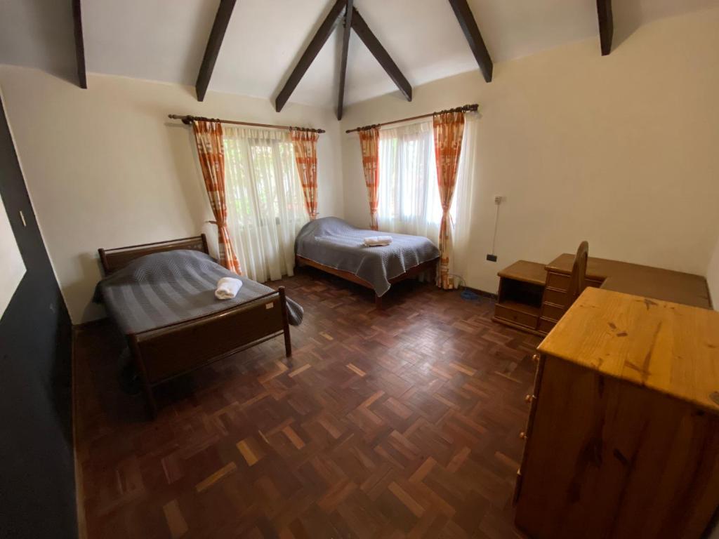 Agradable departamento - casa con estacionamiento gratis - 5