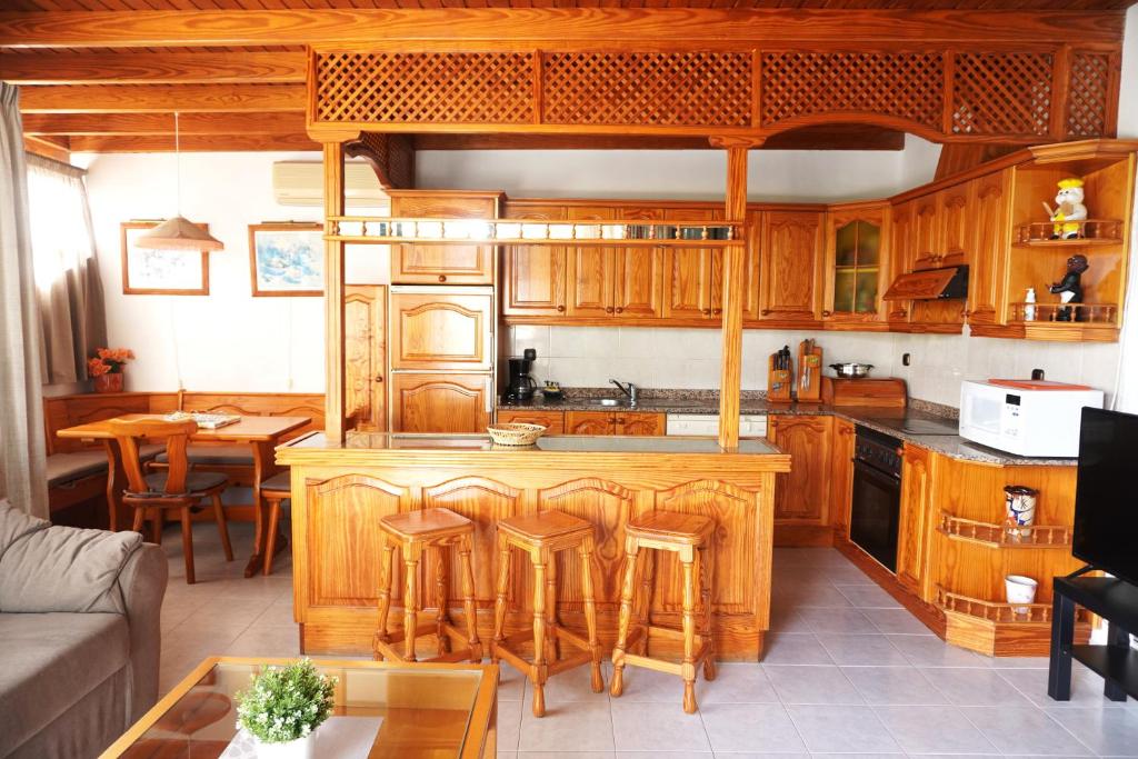 Apartamento Costa, cerca de la playa y comercios. - 2