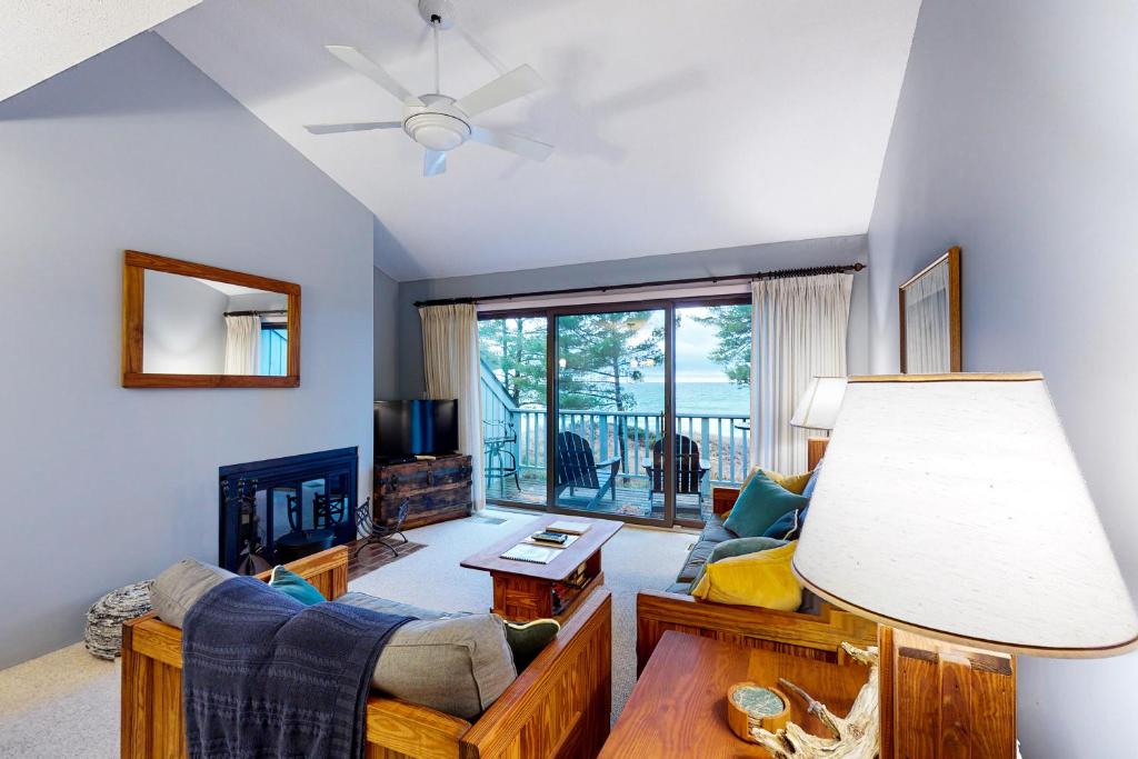 Beach Comber 5 6, Glen Arbor