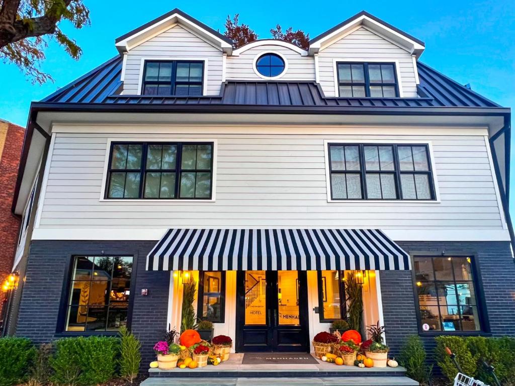 The Menhaden Hotel photo