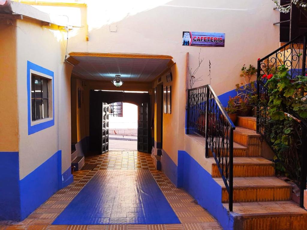 Hostal Compania de Jesus photo