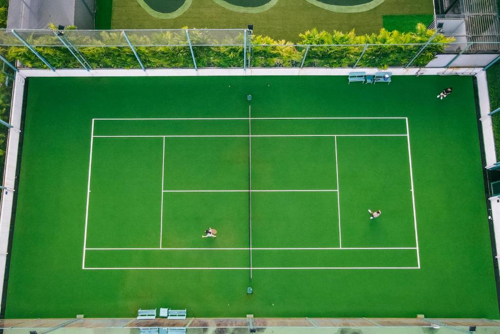 Tennis court