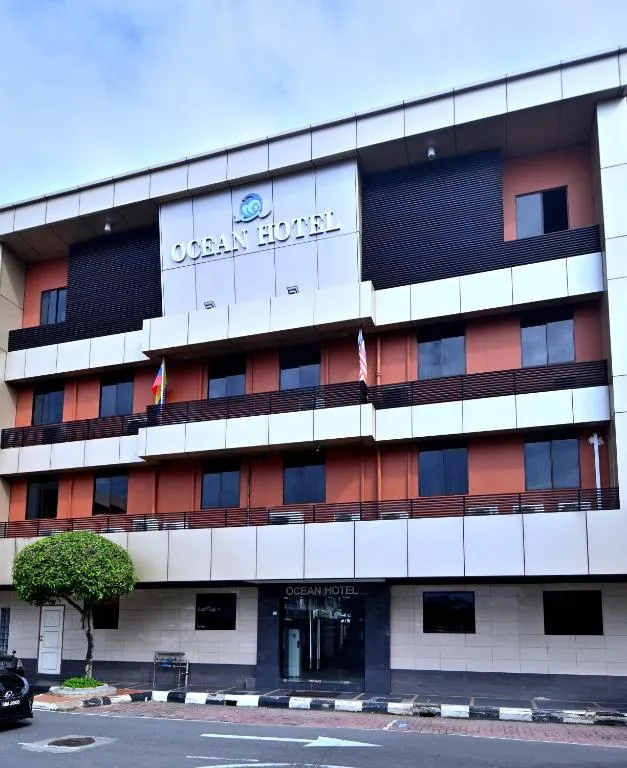 OCEAN HOTEL，位于拉布安的酒店
