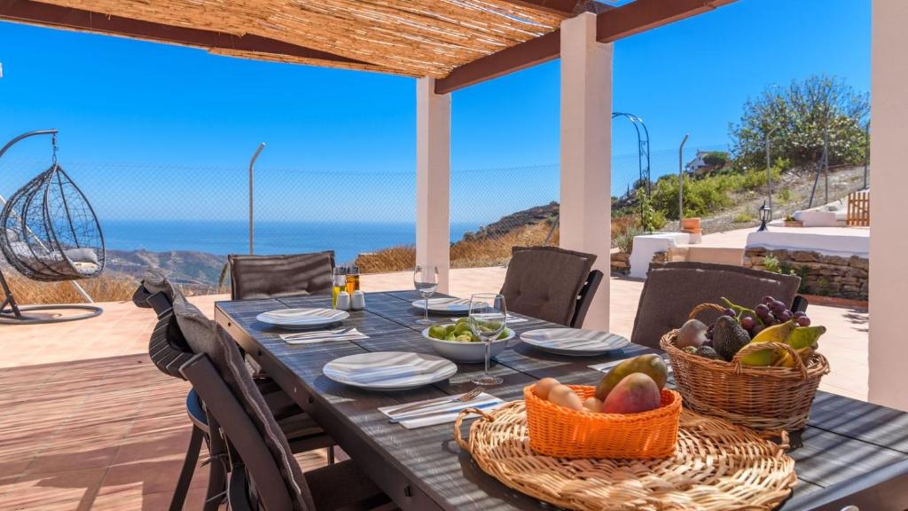 Casa Rueapara Torrox by Ruralidays, Torrox