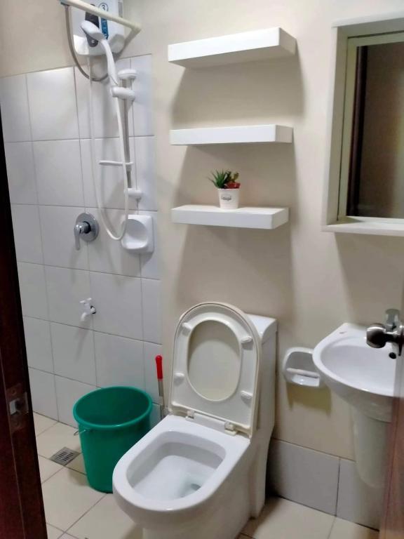 Horizons101 Bennodette Place 2BR unit — Hotel in Cebu