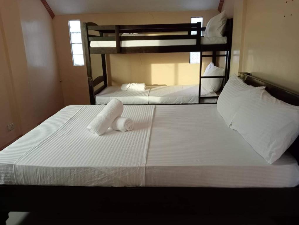 RL Harbor Inn Puerto PPS photo