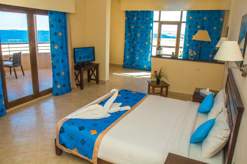 Viva Blue Resort and Diving Sharm El Naga (Adults Only) — Hotel rooms in Soma Bay, Red Sea