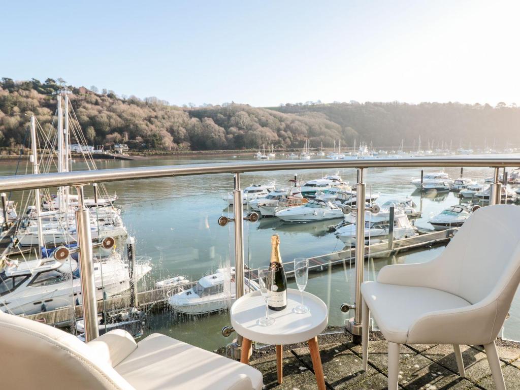 34 Dart Marina, Dartmouth
