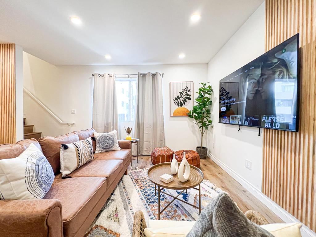 Comfy 2-bedroom home in Hollywood, Los Angeles