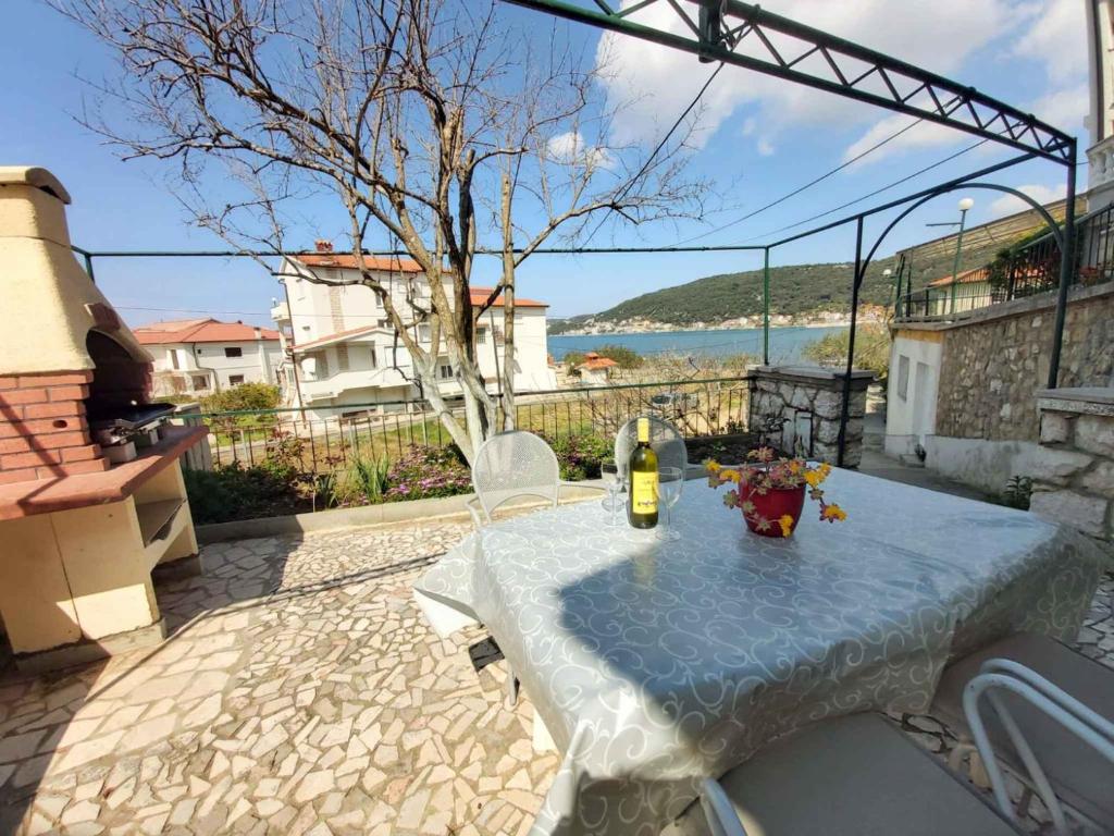 Apartment in Supetar - Insel Brac 42678, Supetarska Draga