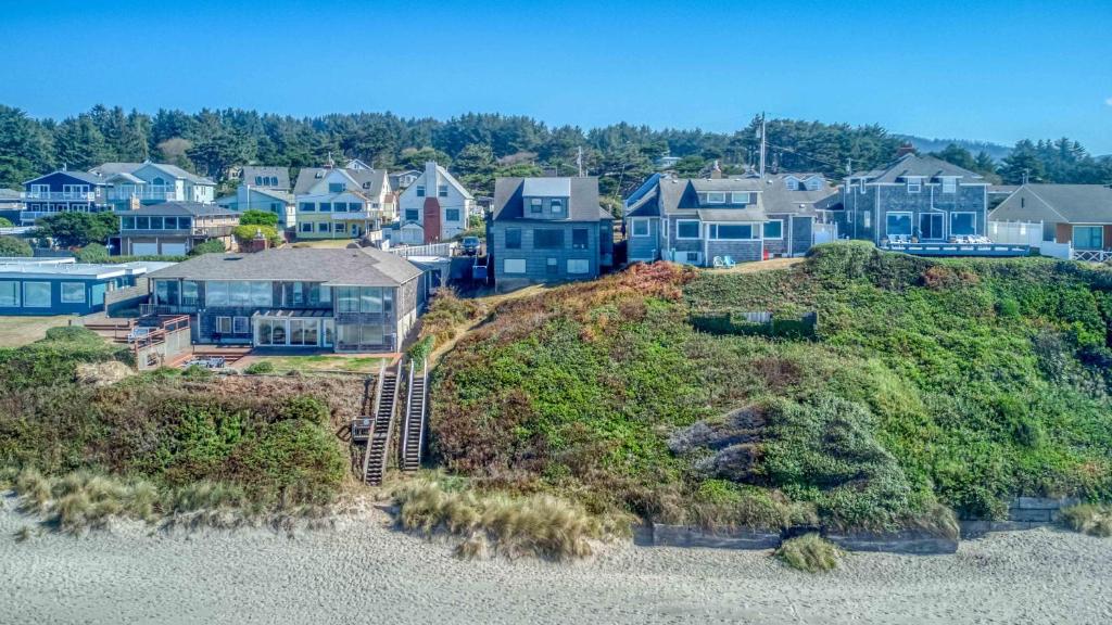 By George, Lincoln City