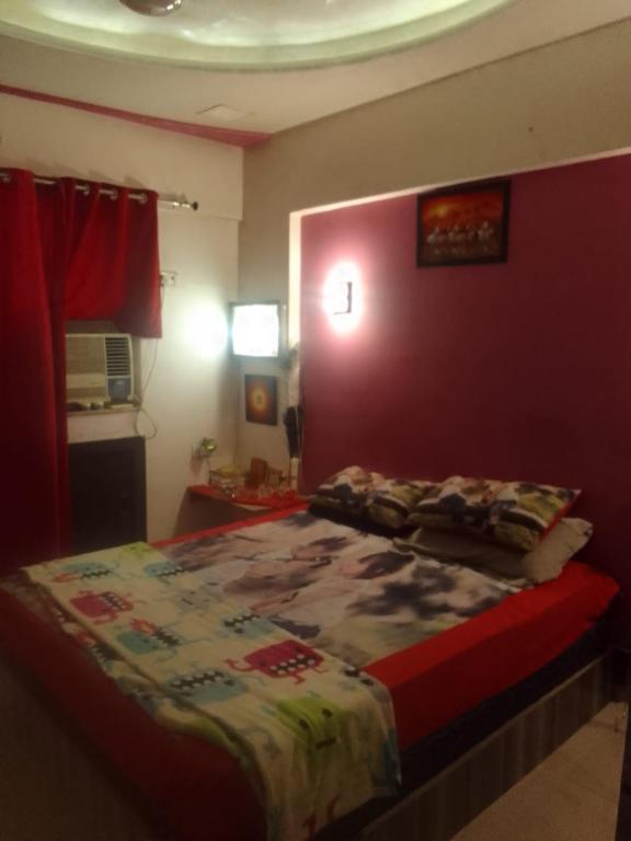M AVENUE M-3 RUSTOMJI nine eight six nine zro four zro six zro one shareing basis — Hotel in Mumbai
