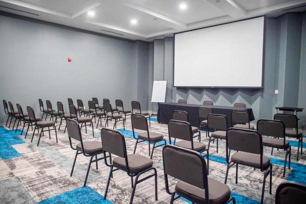 Holiday Inn Express & Suites - Tijuana Otay by IHG - 5