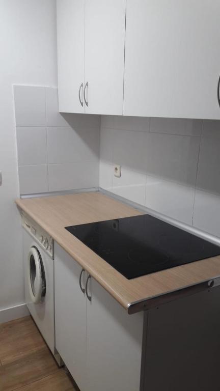 Piso 3 dormitorios junto al metro Nueva Numancia, a 15 min de Sol en metro - 2