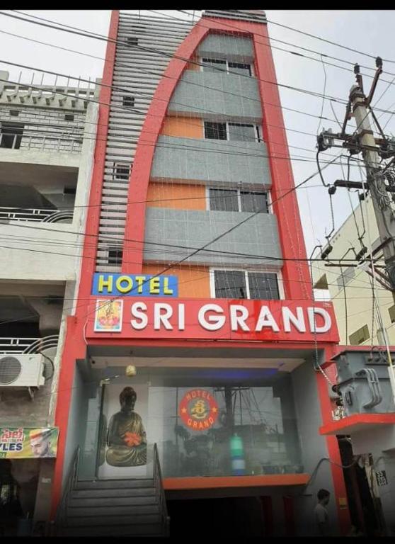 Hotel Sri Grand photo