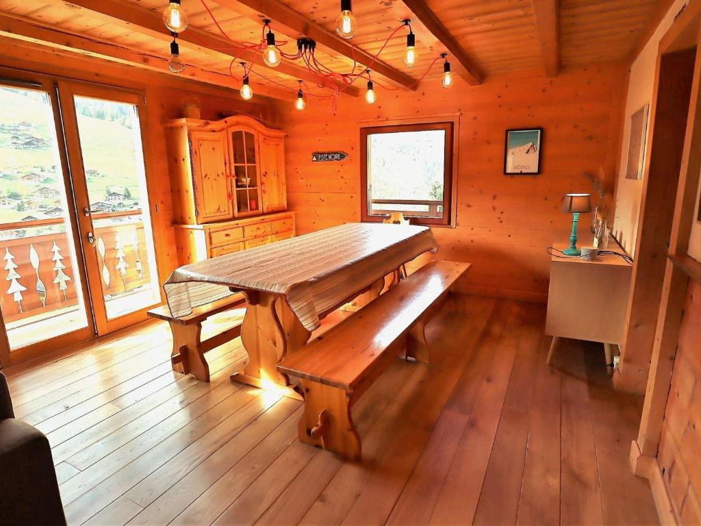 Chalet Familial pour 10 Pers. à Proximité des Pistes et Commerces avec Cheminée et Wifi - 4