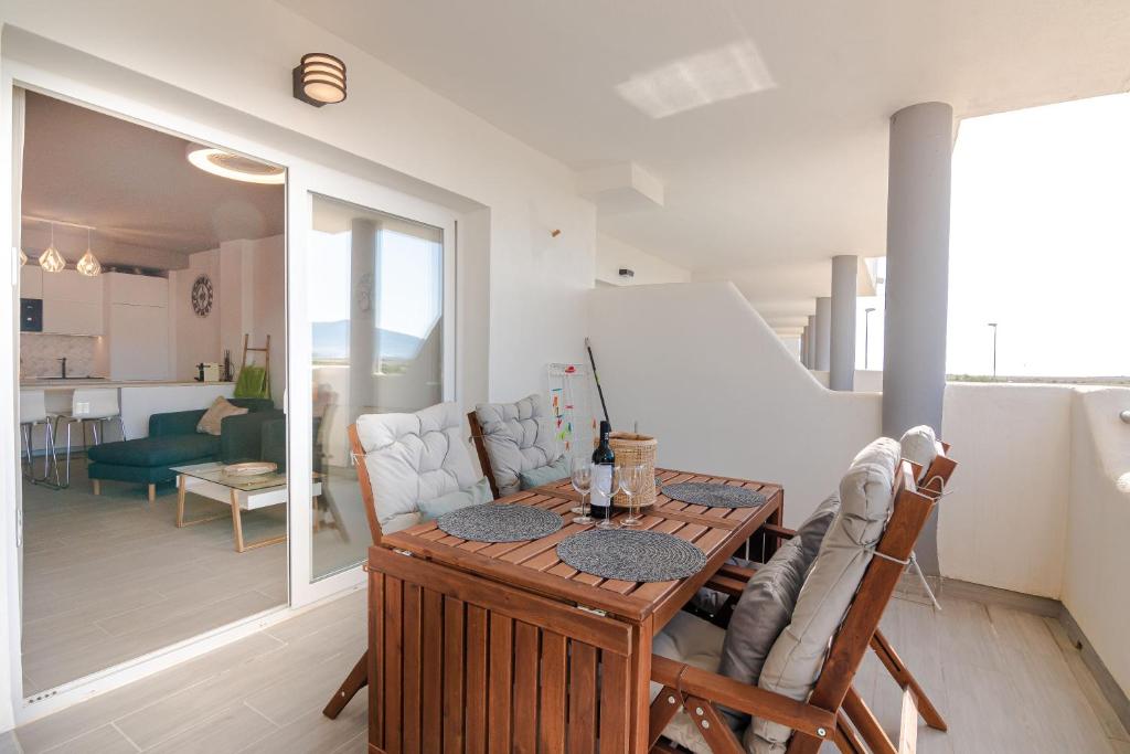 Apt w Beach/Mountain Views, Pool and Parking - 5