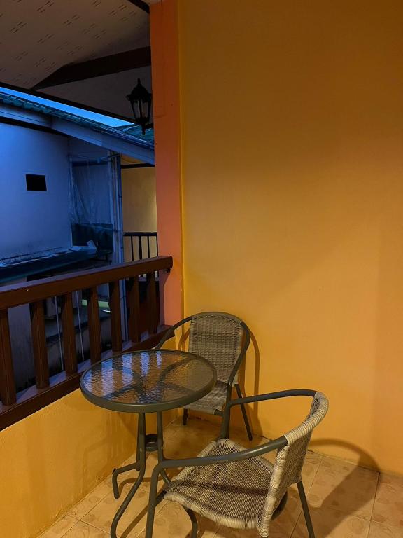 Khaolak Inn