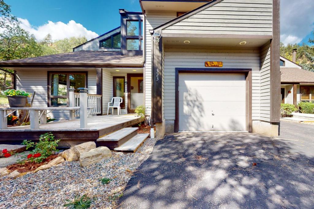 Whispering Pines 323, Durango