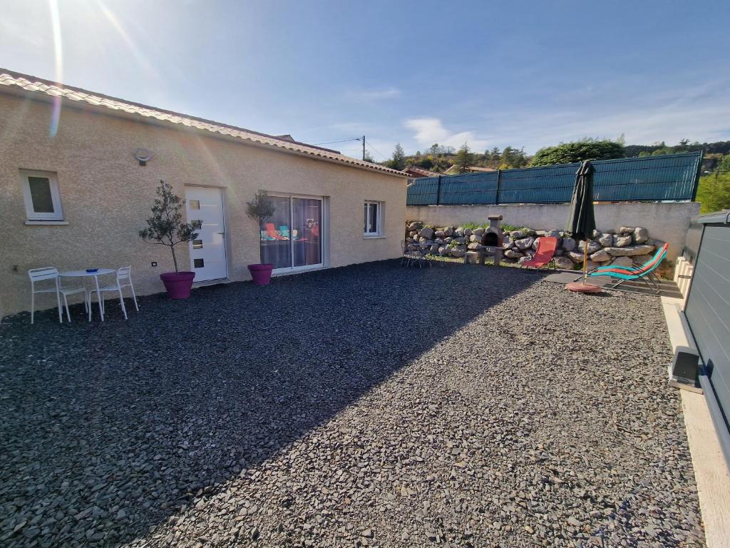 Le ptit cocon ardechois, Veyras