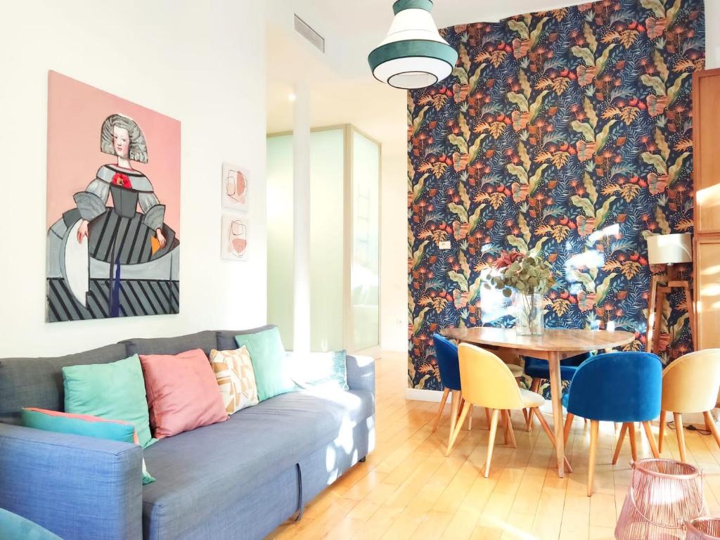 HomeySeville-Special Apartment Arenal 6 pax, Parking Optional - 4