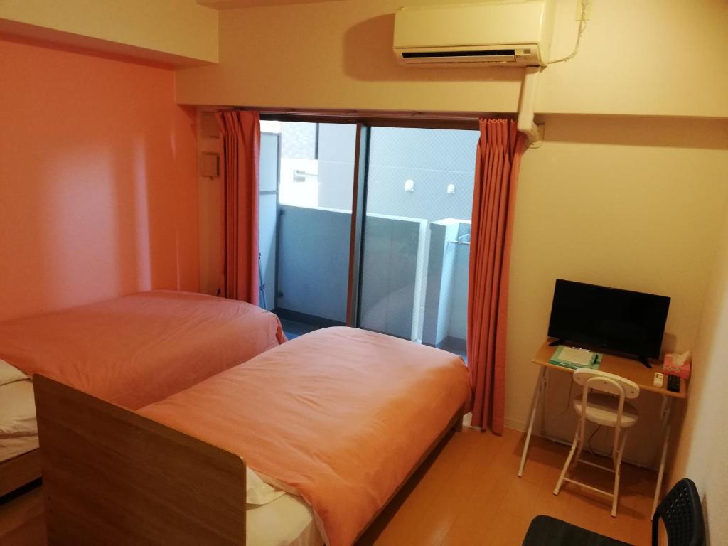 SERENiTE Namba Nishi 208