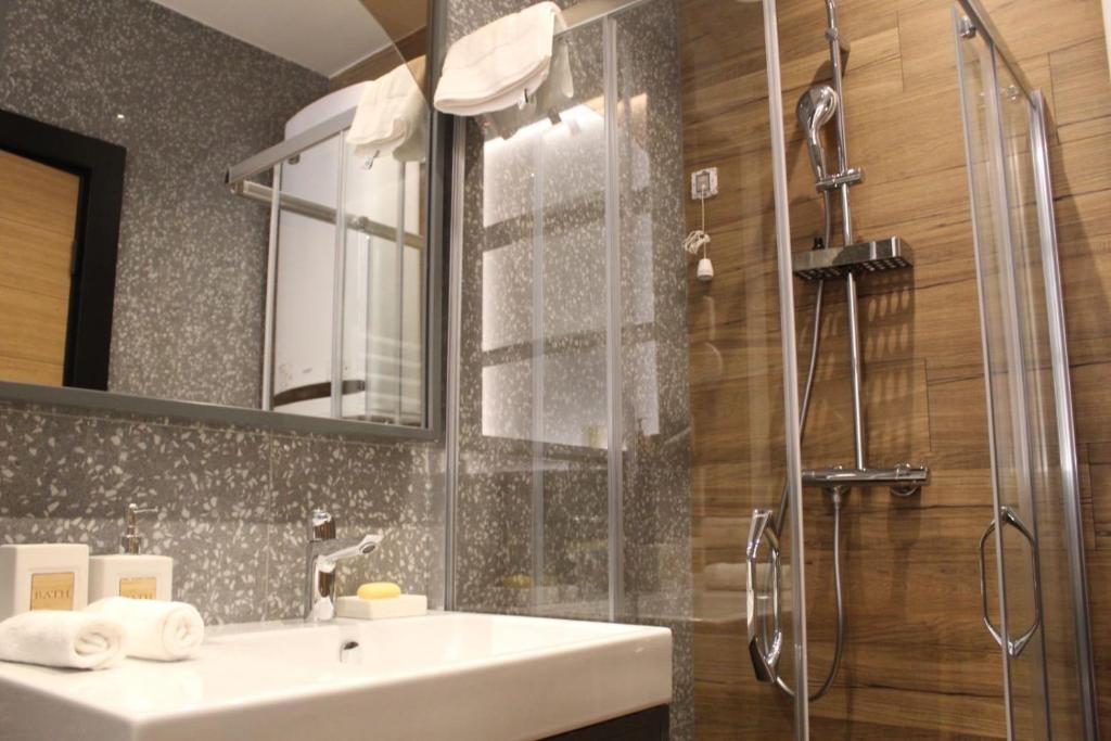 Modern mountain - Crown apartment photo
