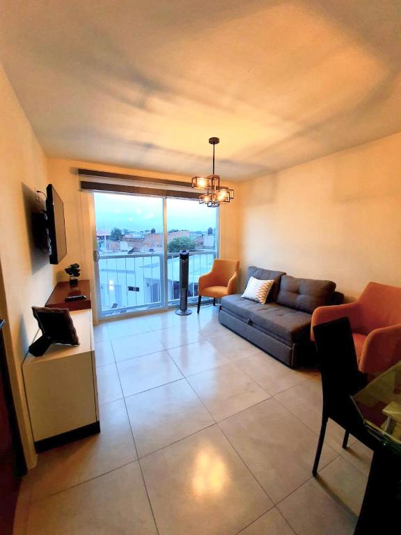 Departamento nuevo y céntrico con ambiente familiar en Guadalajara - 4