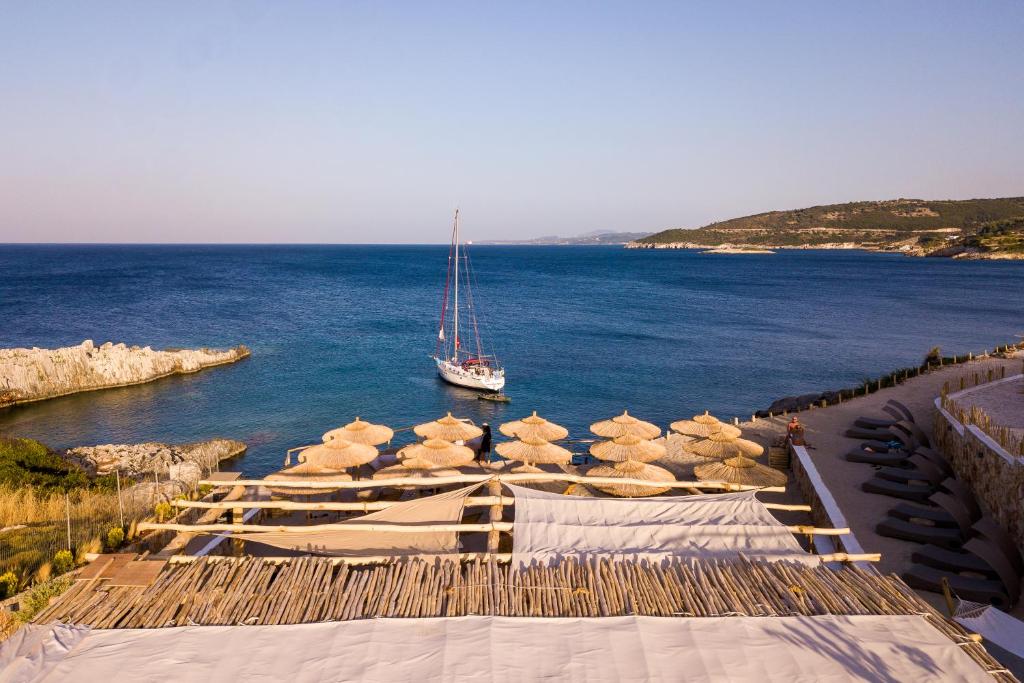 Aliv stone suites & spa photo