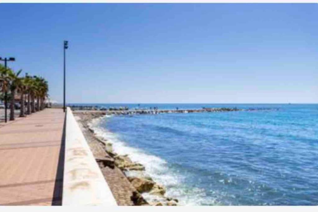 Apartamento primera linea de playa Fuengirola - 2