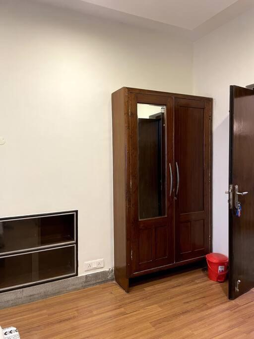 Lovely 4 bedroom condo photo