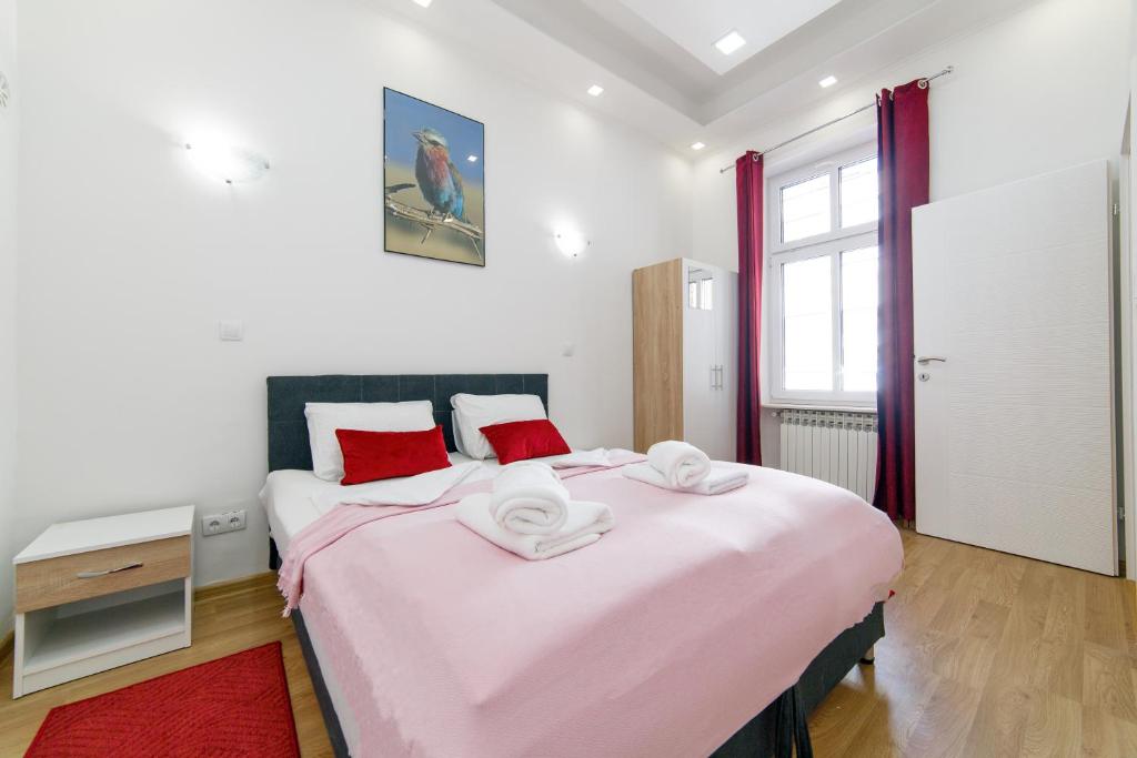 FG Apartments - 2