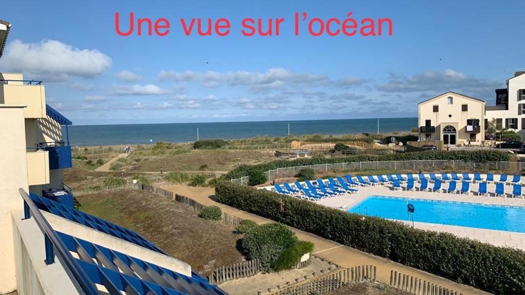 SUPERBE T3 LES PIEDS DANS L'EAU, parking, piscine en été, Lacanau-Océan