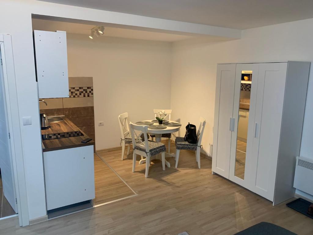 Studio Mila, Nova Varoš