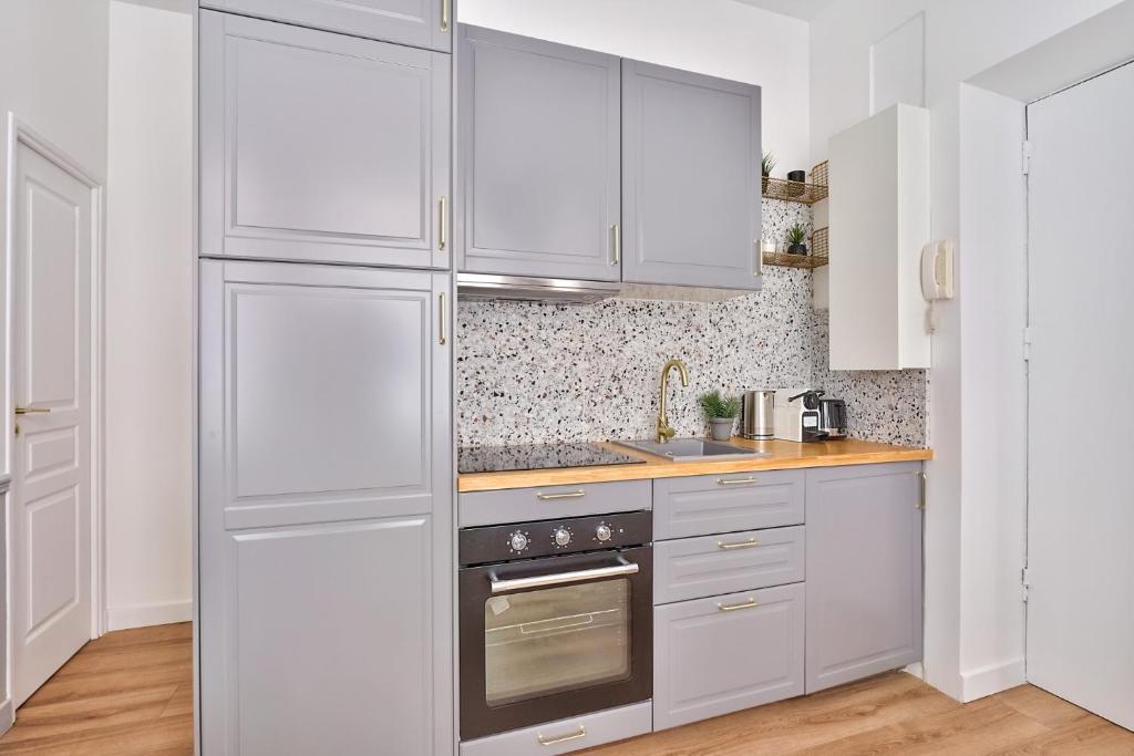 NEW ! Outstanding 2BR & 1BR Apt in Paris 15 - 5
