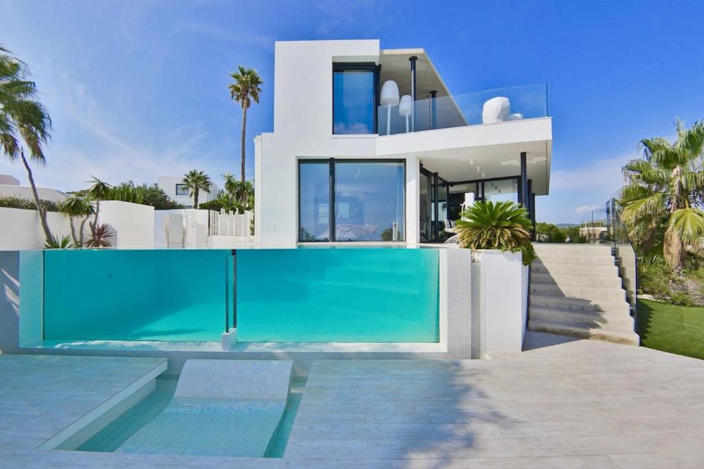 Irresistible Ibiza Villa 3 Bedrooms Villa Buena Private Heated Pool - 3
