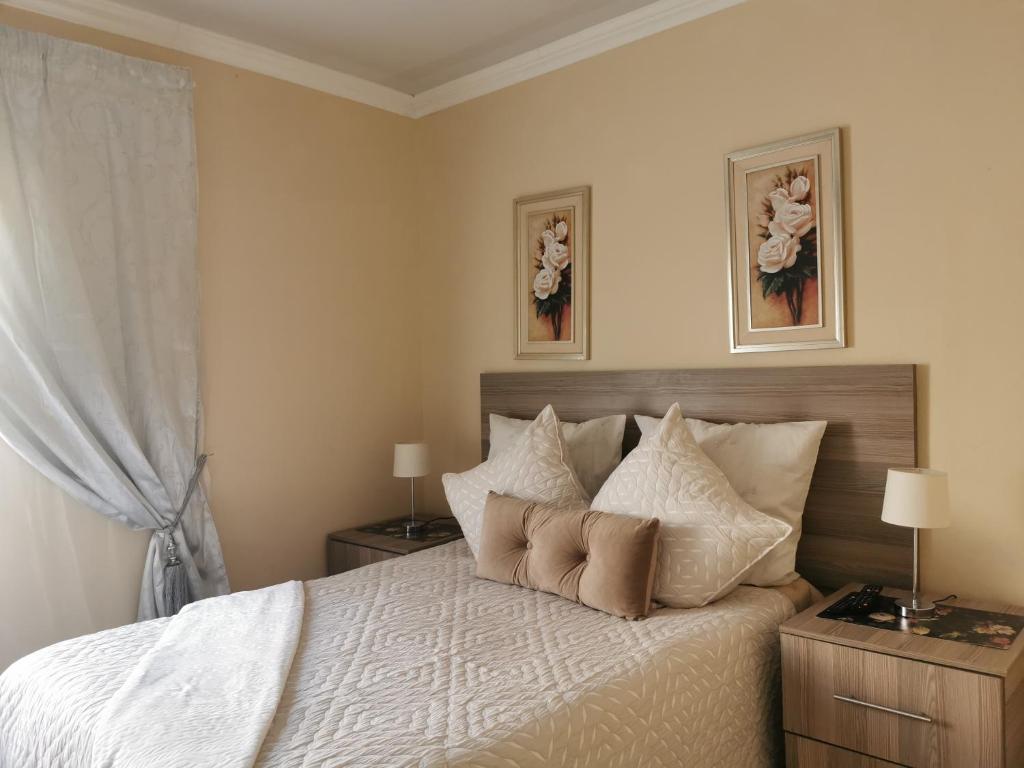 Joyous Guest House photo